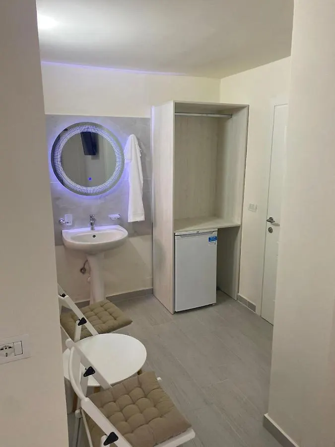 Hotel Vila 25 Golem Golem  0*, Golem (Tirana) Albánie