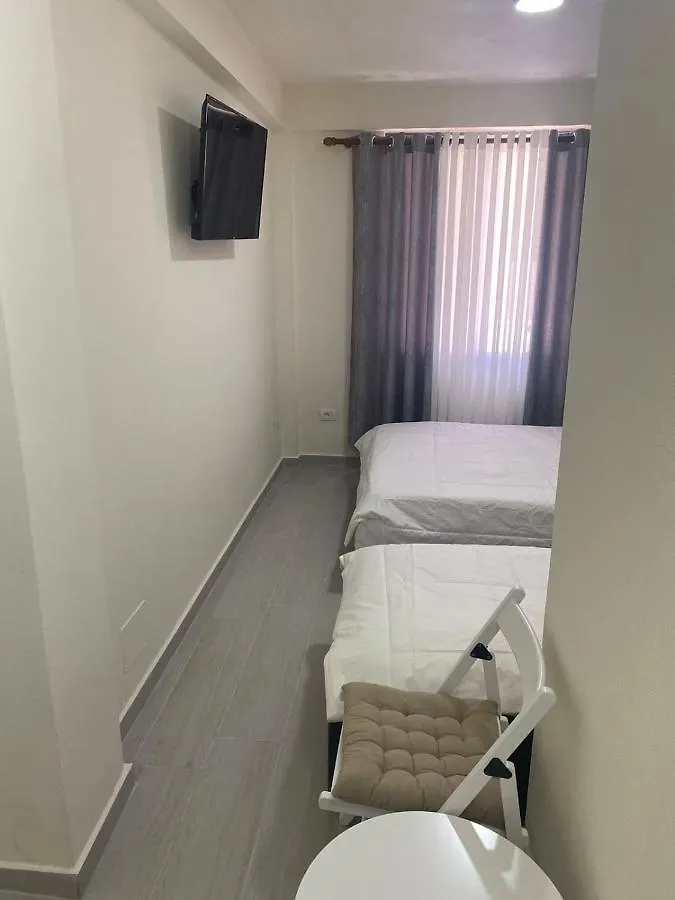 Penzion Hotel Vila 25 Golem Golem  Albánie